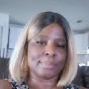 Meet your Posher, Mimi